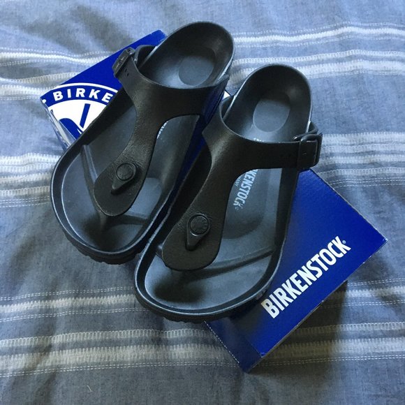 Birkenstock Shoes - EUC Birkenstock Gizeh Essentials EVA Sandals 37R